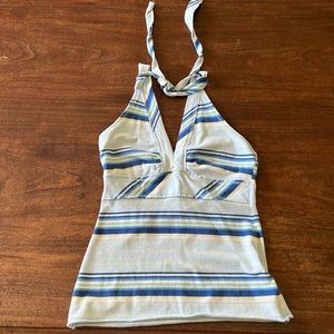 Size S, V-neck tie back halter top